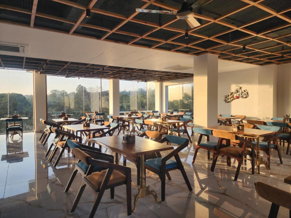 Aachman River And Valley View Resort Dharamshala - A Riverside Resort With Balcony View Eksteriør bilde