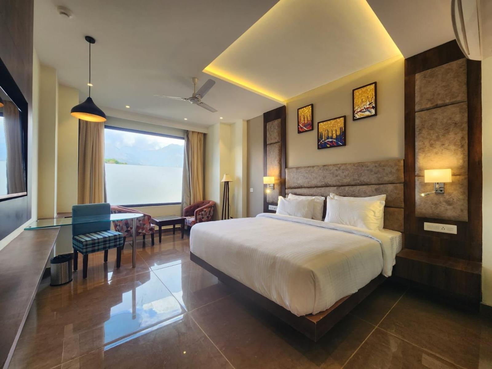 Aachman River And Valley View Resort Dharamshala - A Riverside Resort With Balcony View Eksteriør bilde