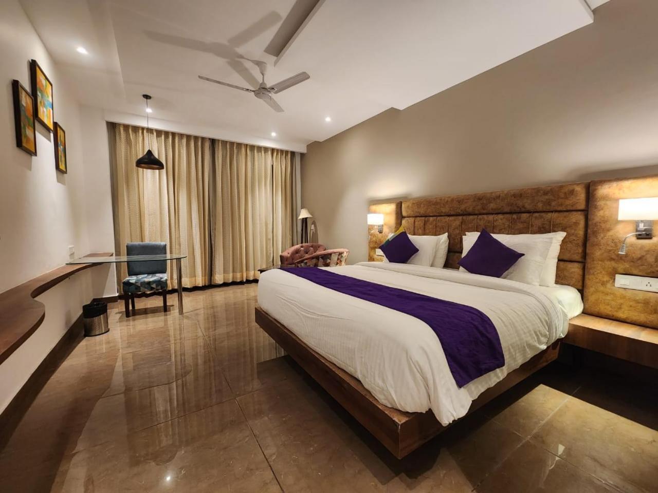 Aachman River And Valley View Resort Dharamshala - A Riverside Resort With Balcony View Eksteriør bilde